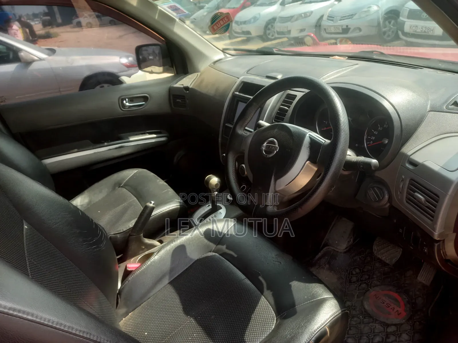 Nissan X-Trail 2008 Red