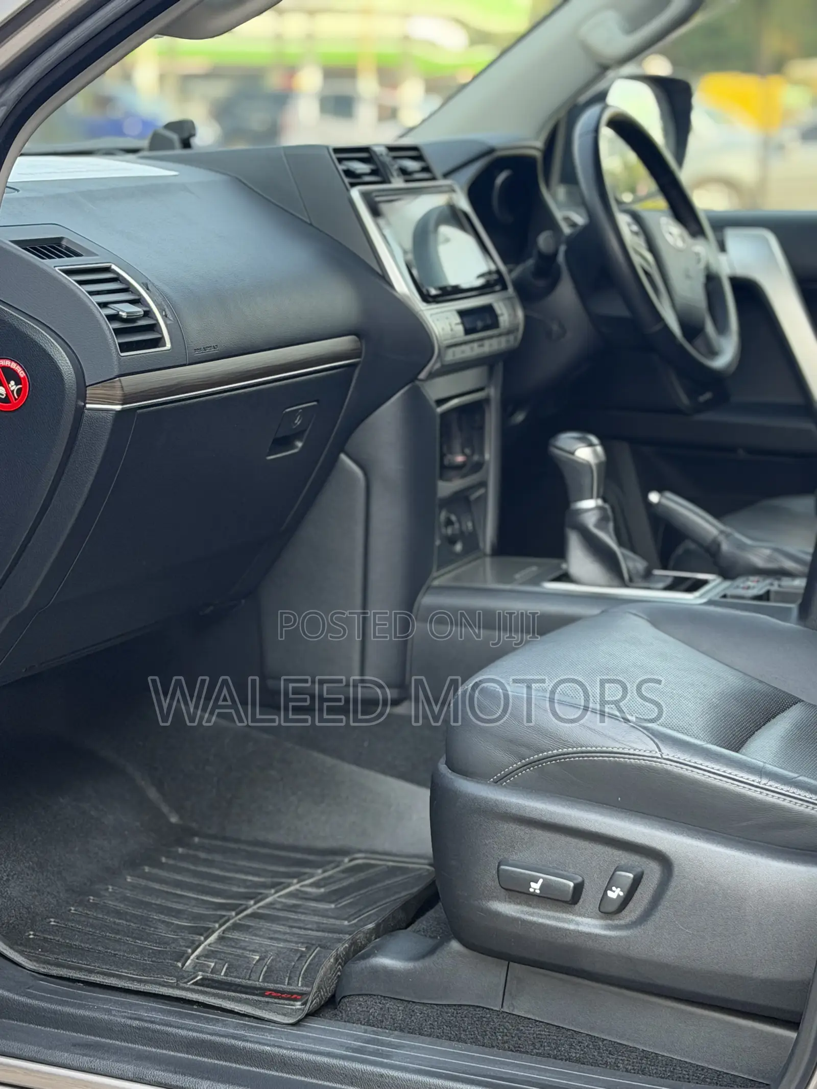 Toyota Land Cruiser Prado 2.7 2019 Gold