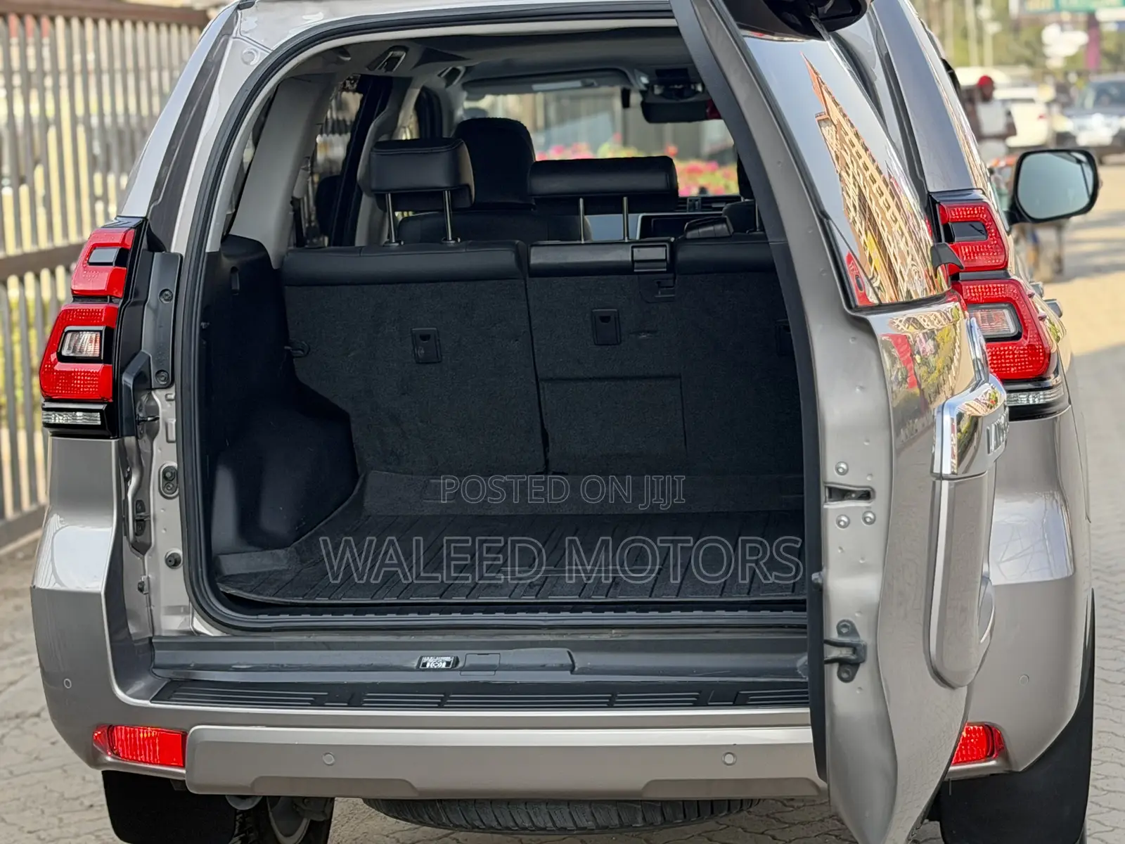 Toyota Land Cruiser Prado 2.7 2019 Gold