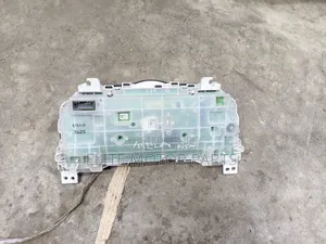 Mazda Demio 2016 Clock