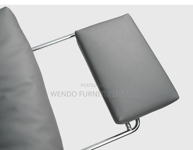 Office Chairs; Executive High Office Chair With Foldable Footrest - thumbnail 2