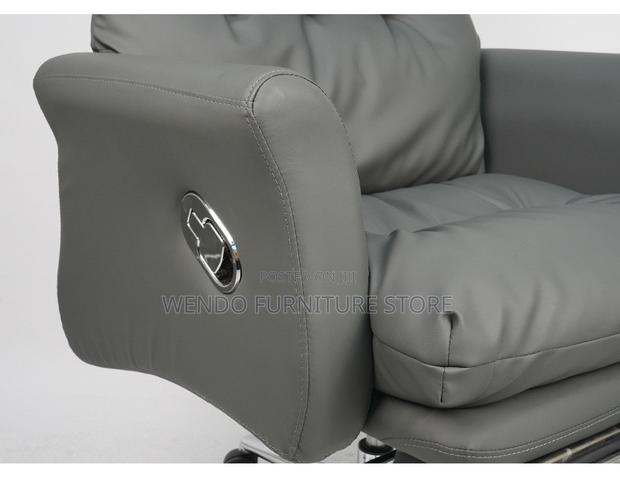 Office Chairs; Executive High Office Chair With Foldable Footrest - thumbnail 4