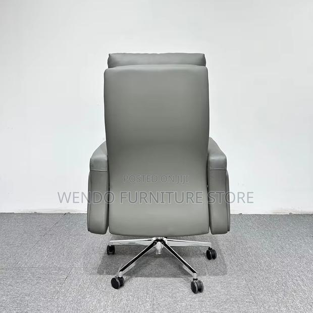 Office Chairs; Executive High Office Chair With Foldable Footrest - thumbnail 5