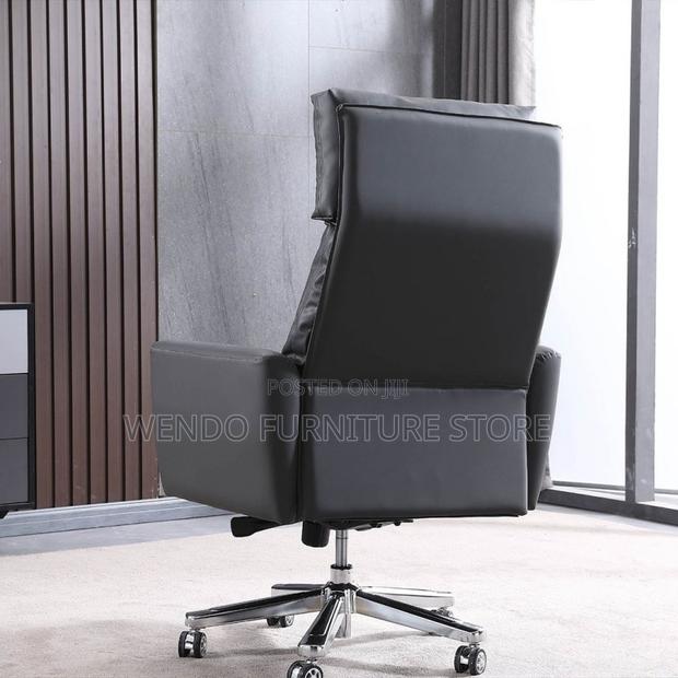 Office Chairs; Executive High Office Chair With Foldable Footrest - thumbnail 8