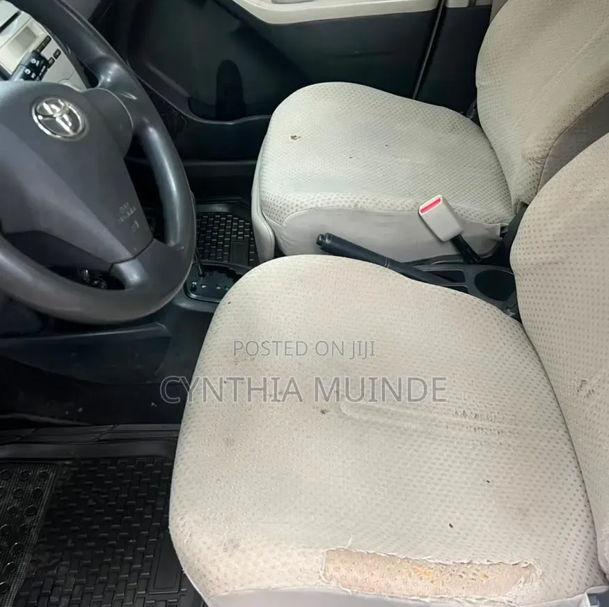 Toyota Vitz 2007 Black