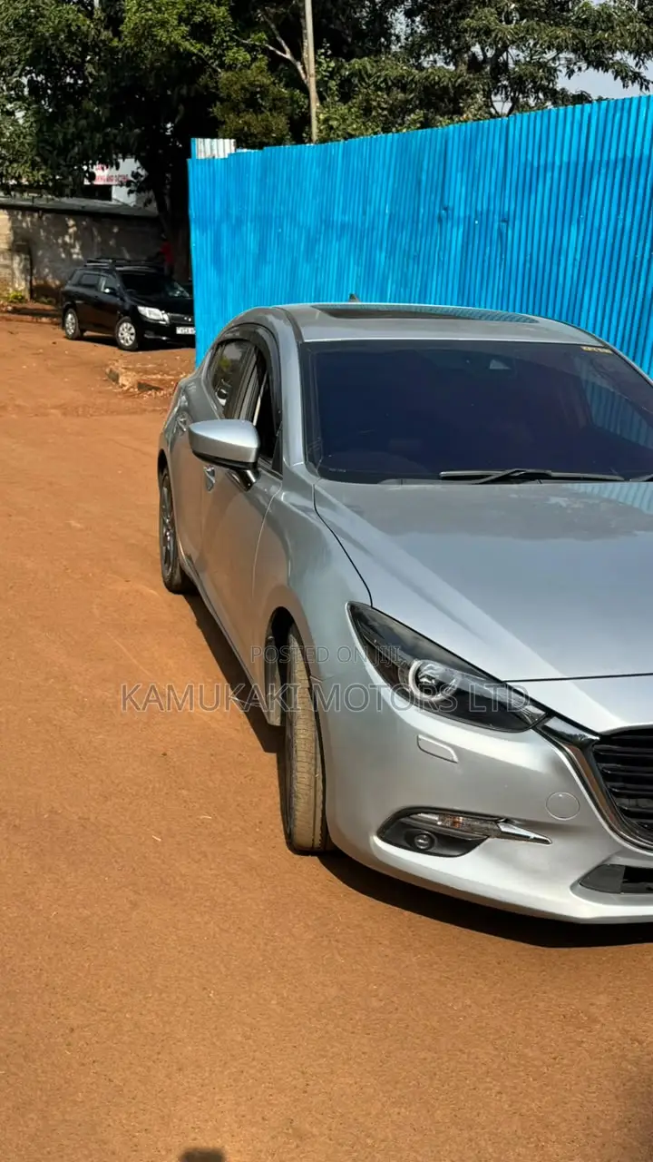 Mazda Axela 2018 Gray