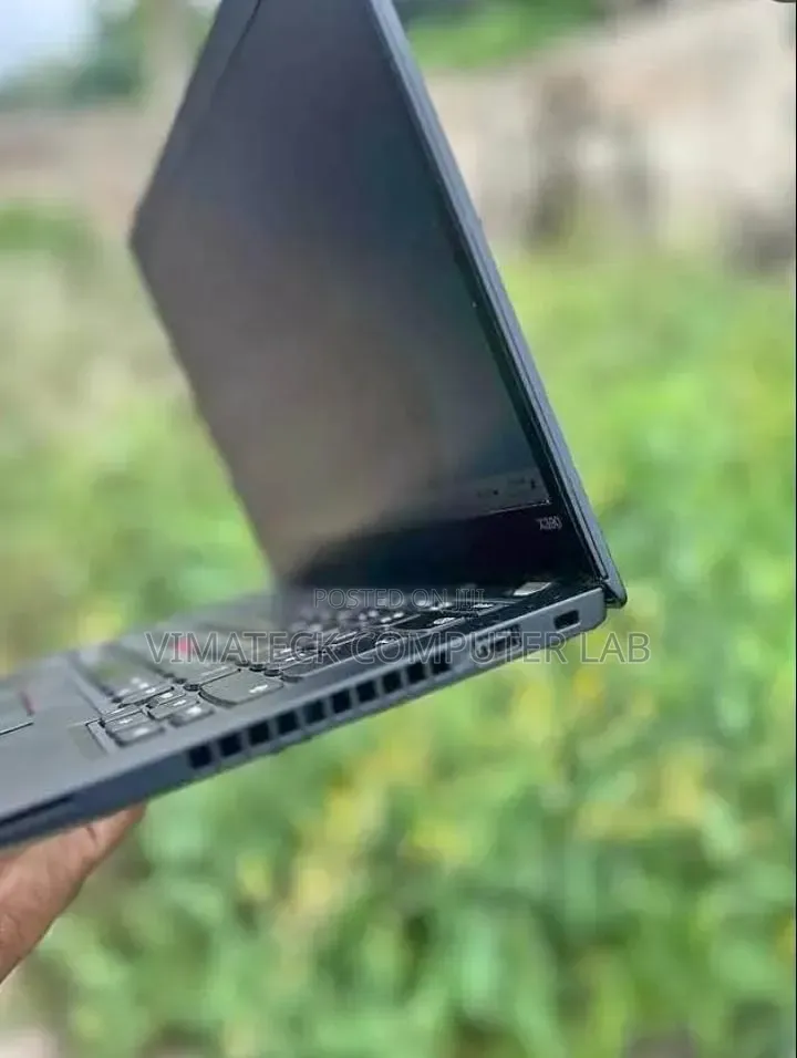 Laptop Lenovo ThinkPad X390 8GB Intel Core i5 SSD 256GB