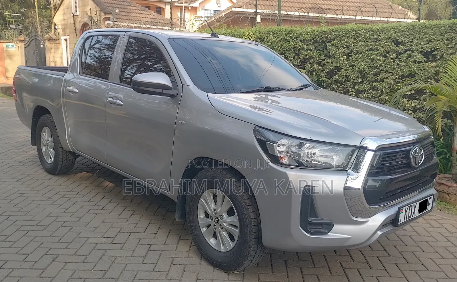 Toyota Hilux 2020 Silver