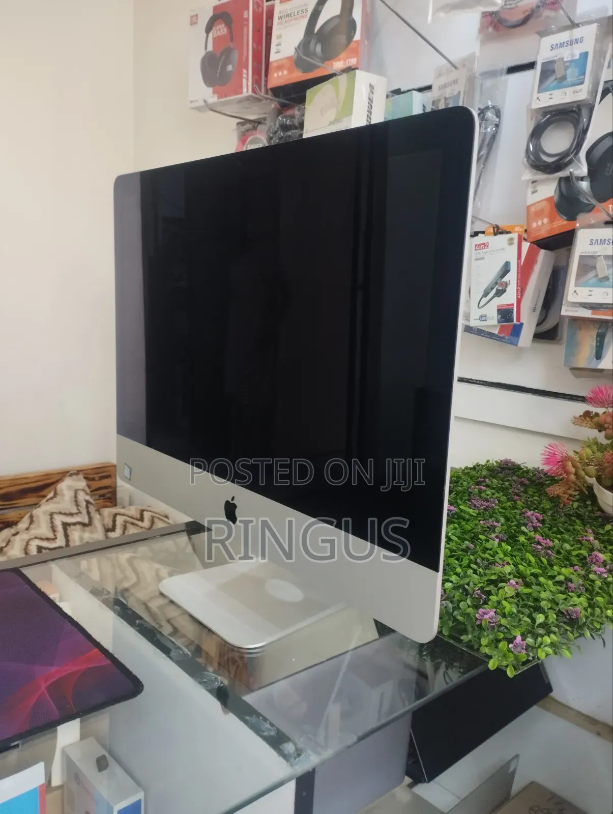 Desktop Computer Apple iMac 8GB Intel Core i5 HDD 1T