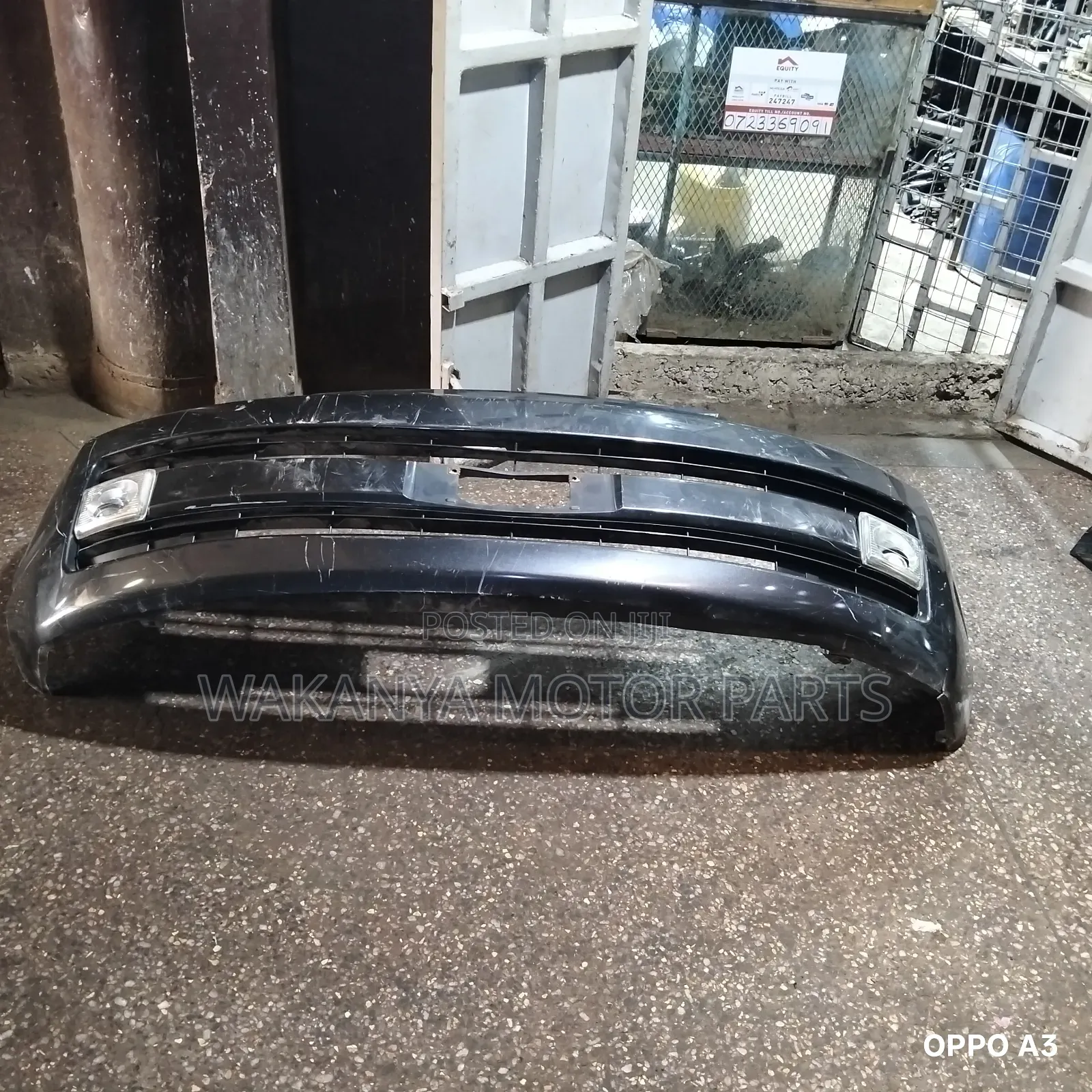 Toyota Voxy Model 2002/2003 Front Bumper, Ex Japan Original Parts
