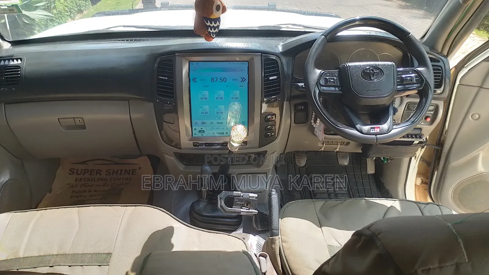 Toyota Land Cruiser 2006 White