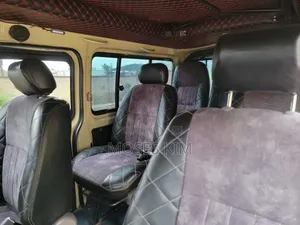 Toyota HiAce 2015 Brown