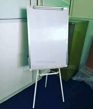 Portable Flipchart Easel – Perfect for Presentations