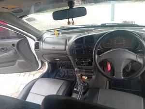Mitsubishi Lancer 1999 White