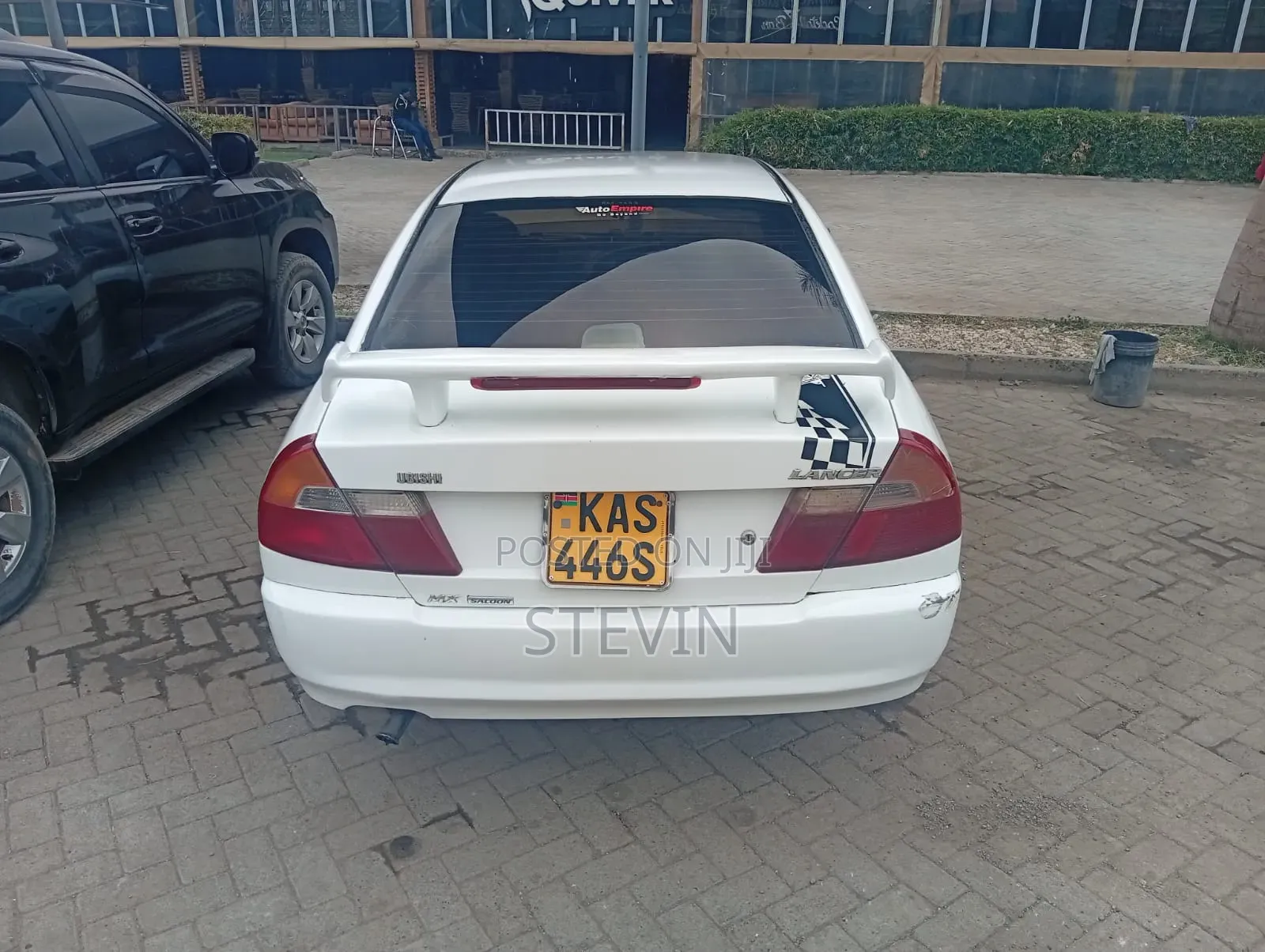 Mitsubishi Lancer 1999 White