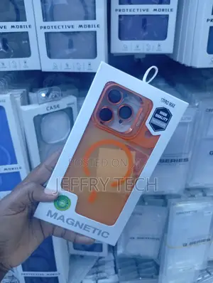 iPh 17 Pro MaxHigh-Quality MagSafe-compatible Protective Phone Case