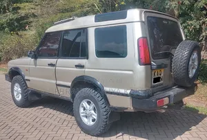 Land Rover Discovery 2003 Gold