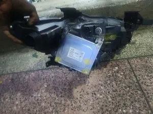 Headlight Mazda 3 Axela 2020.