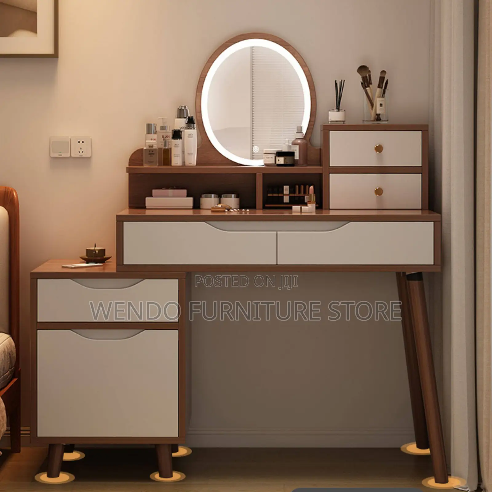 Dressers; Dressing Room Dressers Vanity Set