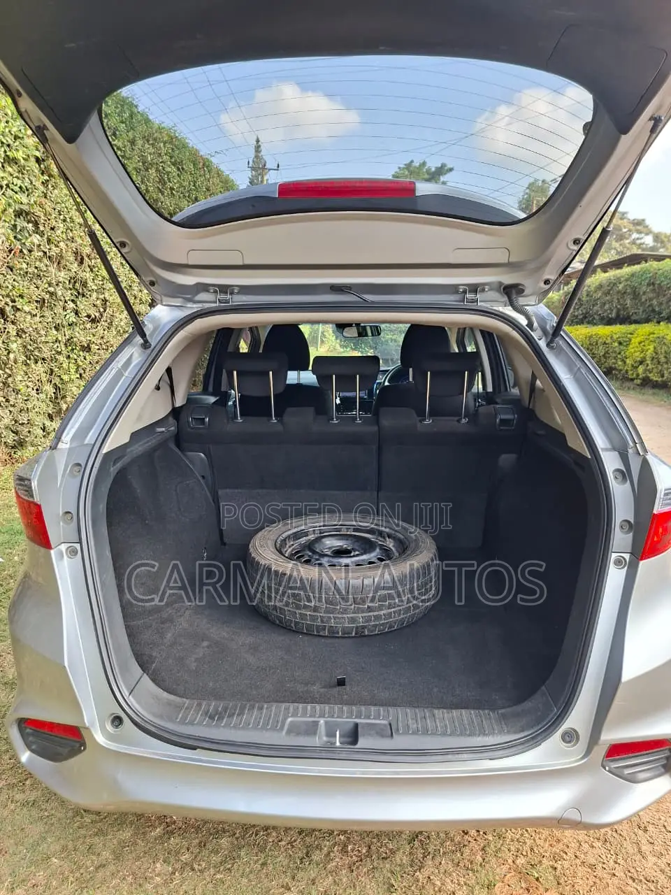 Honda Shuttle 1.5 G 2WD 2016 Silver
