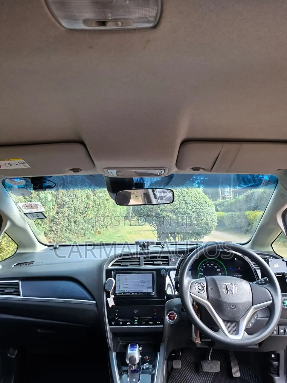 Honda Shuttle 1.5 G 2WD 2016 Silver