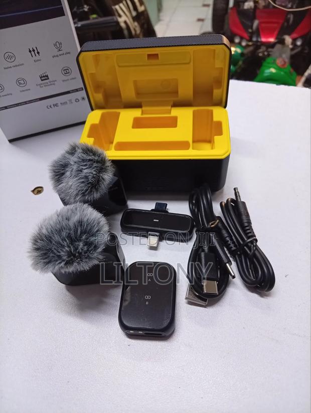 Camera and Phone Wireless Microphone With Noise Cancellation