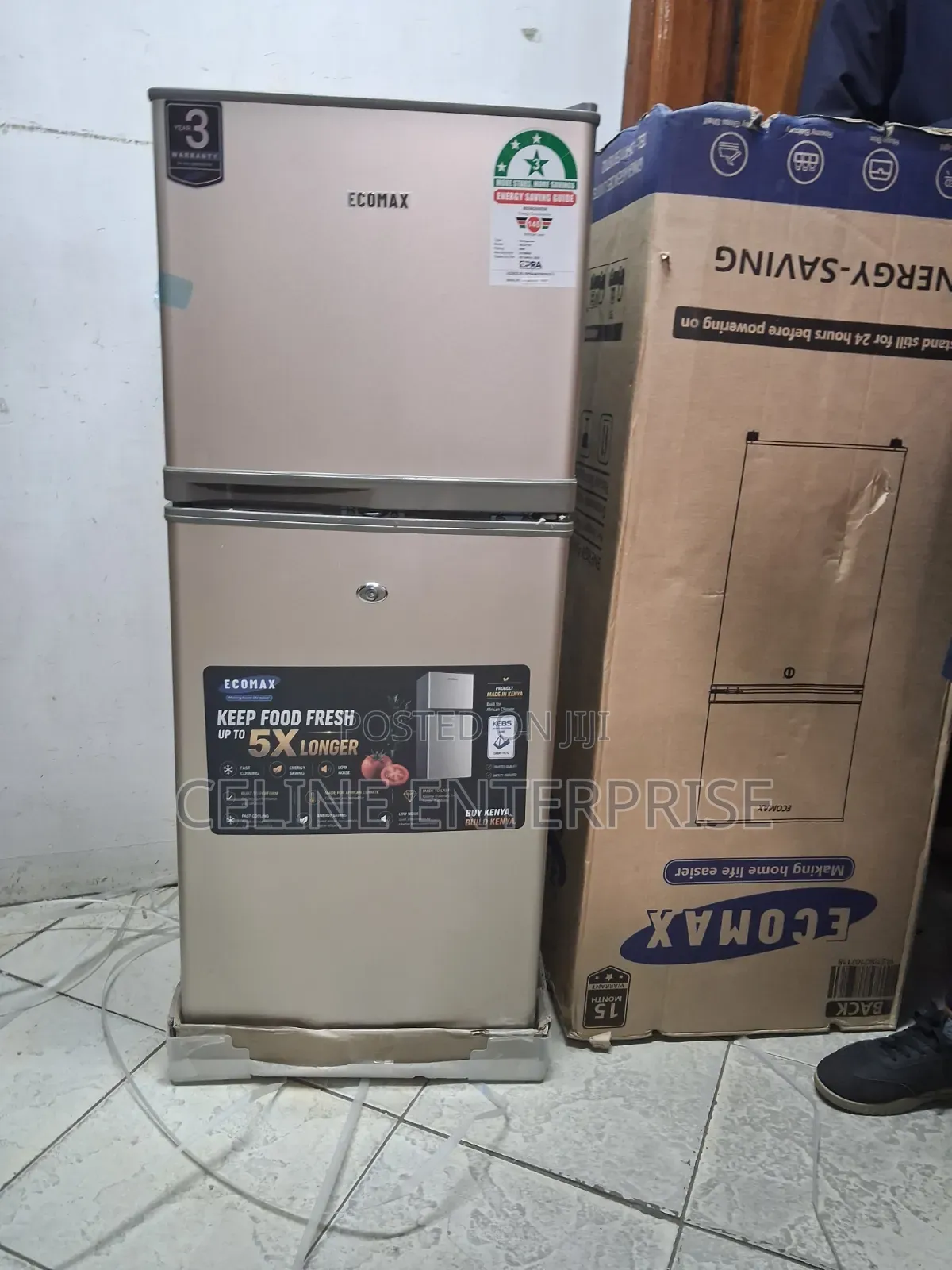 Ecomax 118L Compact Refrigerator