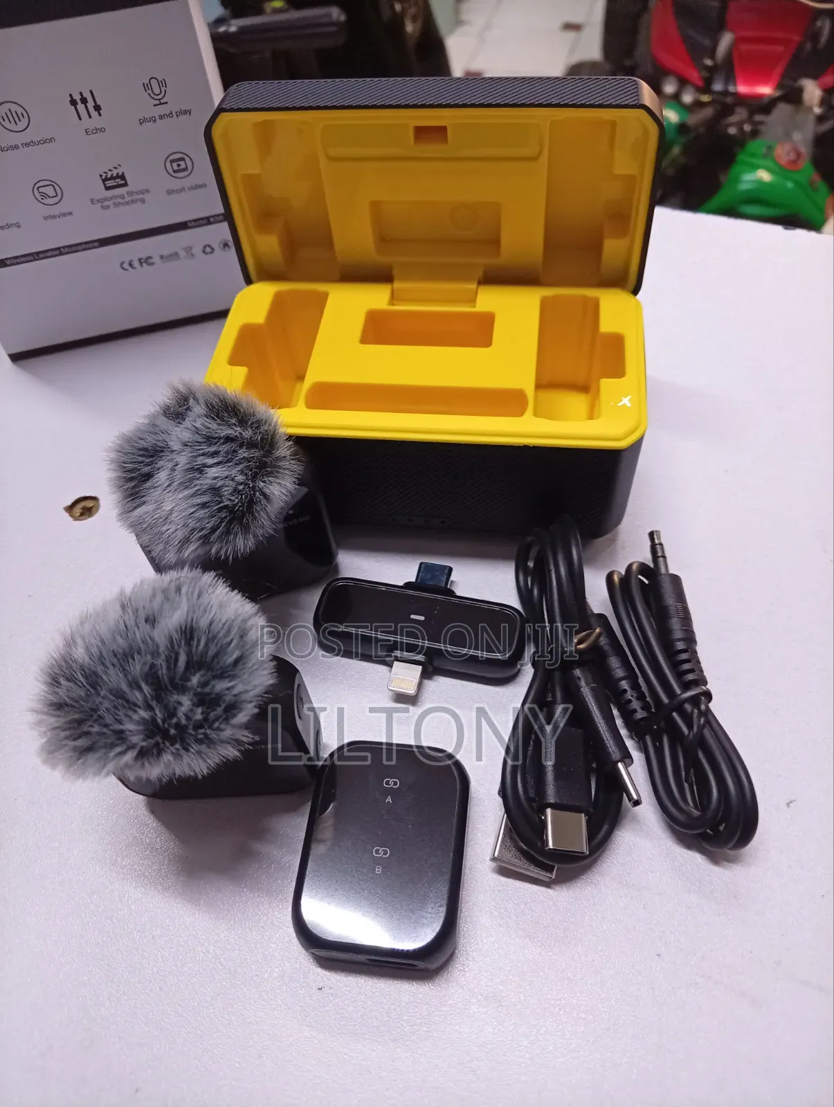 Camera and Phone Wireless Microphone With Noise Cancellation