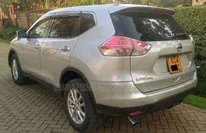 Nissan X-Trail 2014 Silver