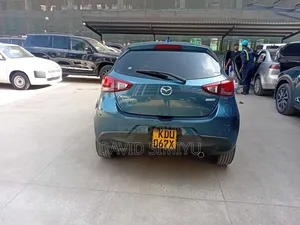 Mazda Demio 2017 Blue