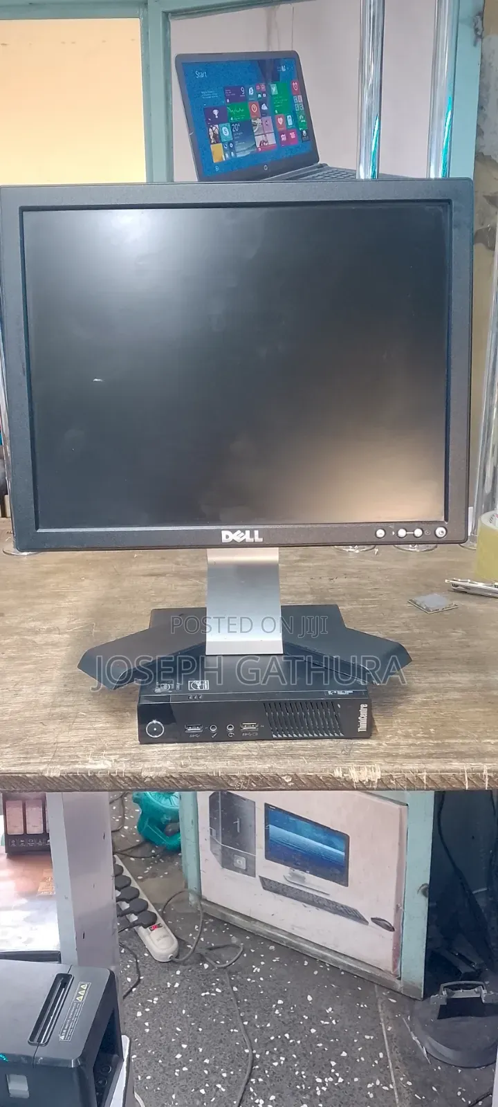 Desktop Computer Lenovo 8GB Intel Core i5 HDD 500GB