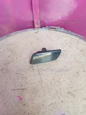 Headlight Washer /Cover Nozzle Prado 150