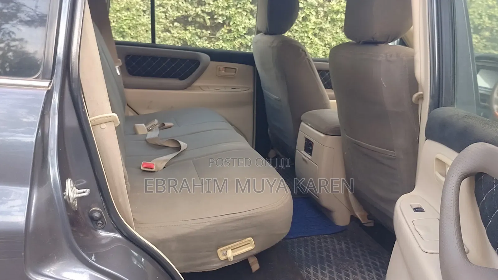 Toyota Land Cruiser 2002 Gray