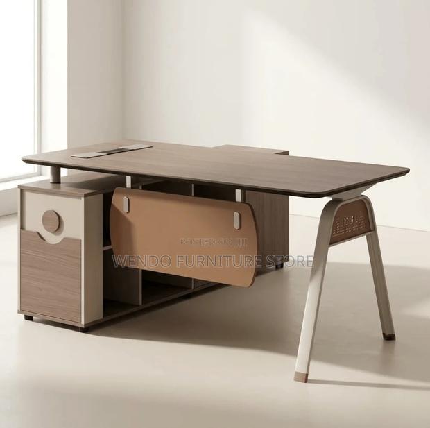 Office Desk; 1.6 Meters Executive Office Desk With Spacious Drawers - thumbnail 5