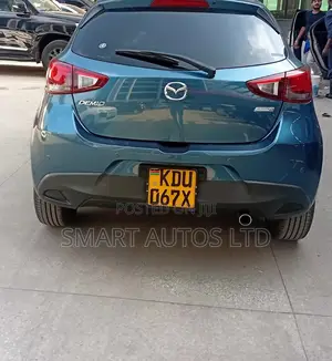 Mazda Demio 2018 Blue