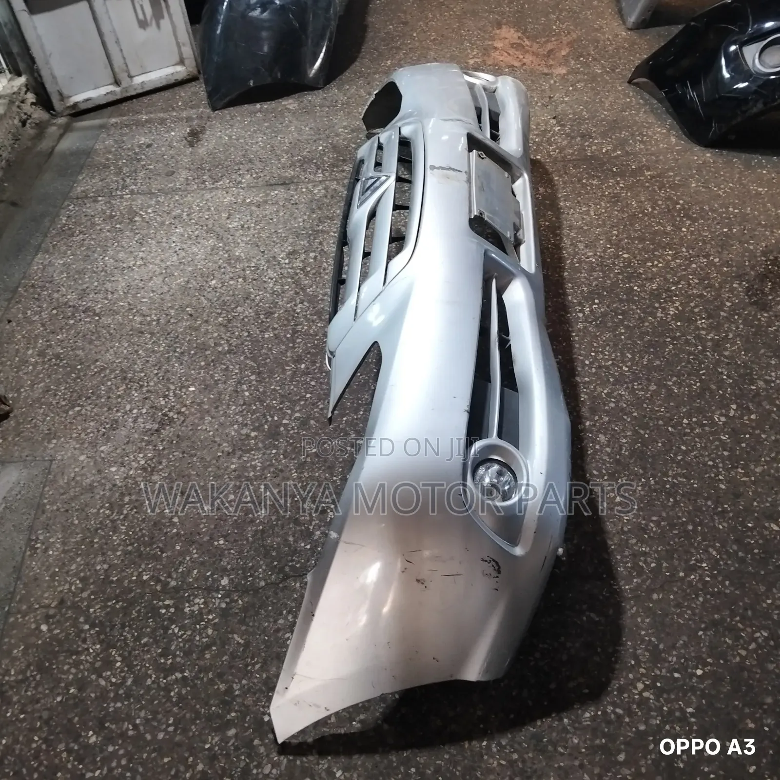 Toyota Caldina Choppa Front Bumper Complete, Model 2005/2008. Ex Japan