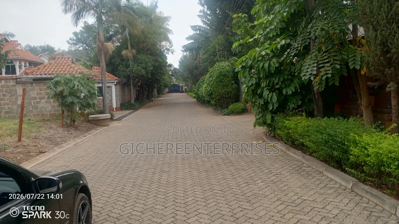 Safari Park Hotel