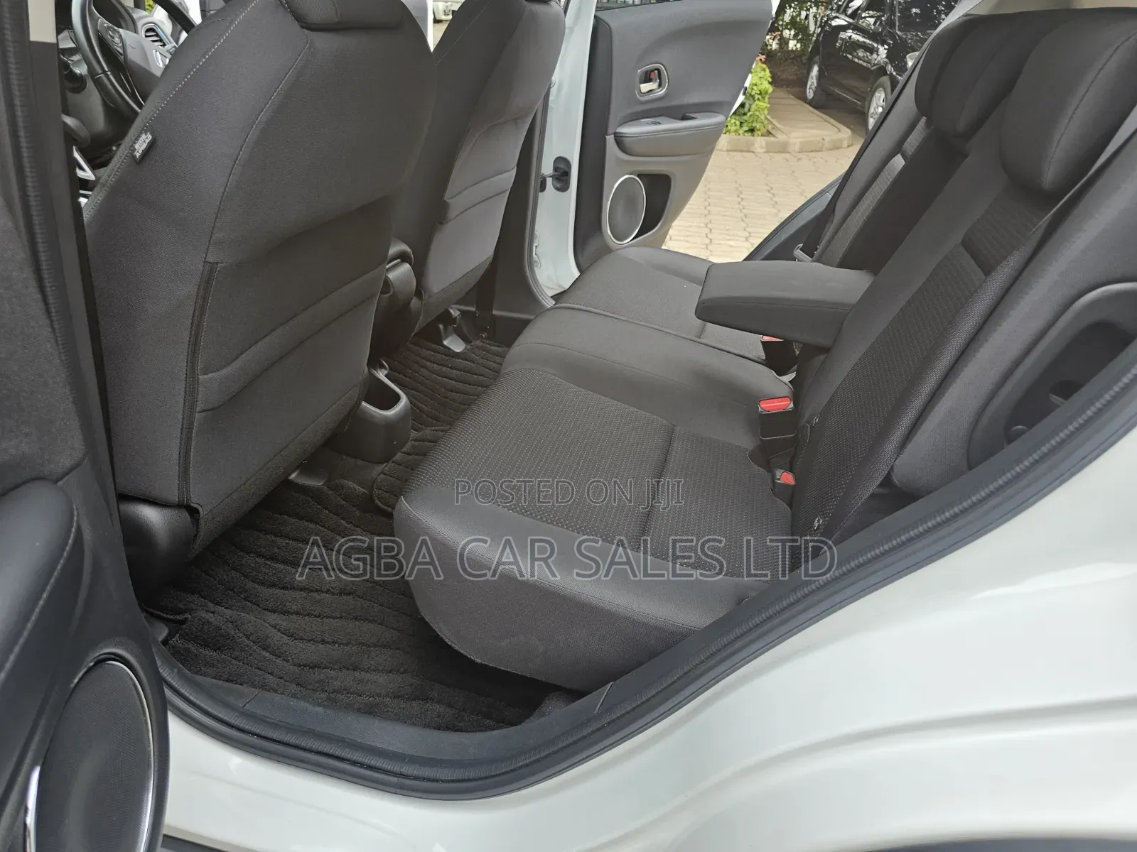 Honda Vezel 2019 White