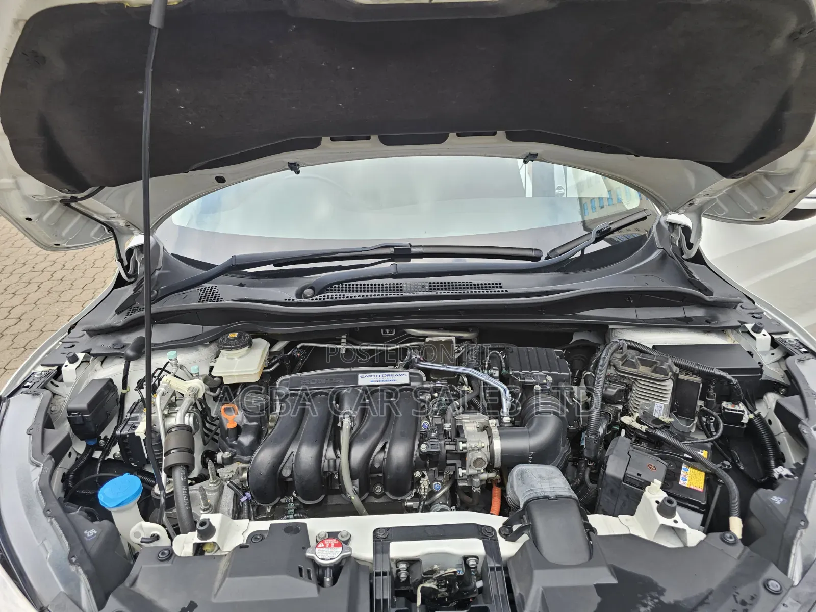 Honda Vezel 2019 White