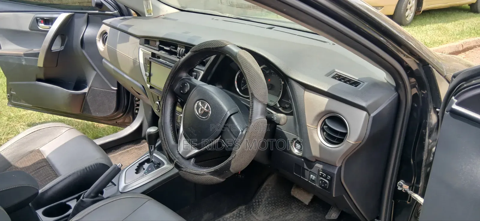 Toyota Auris 2018 Black