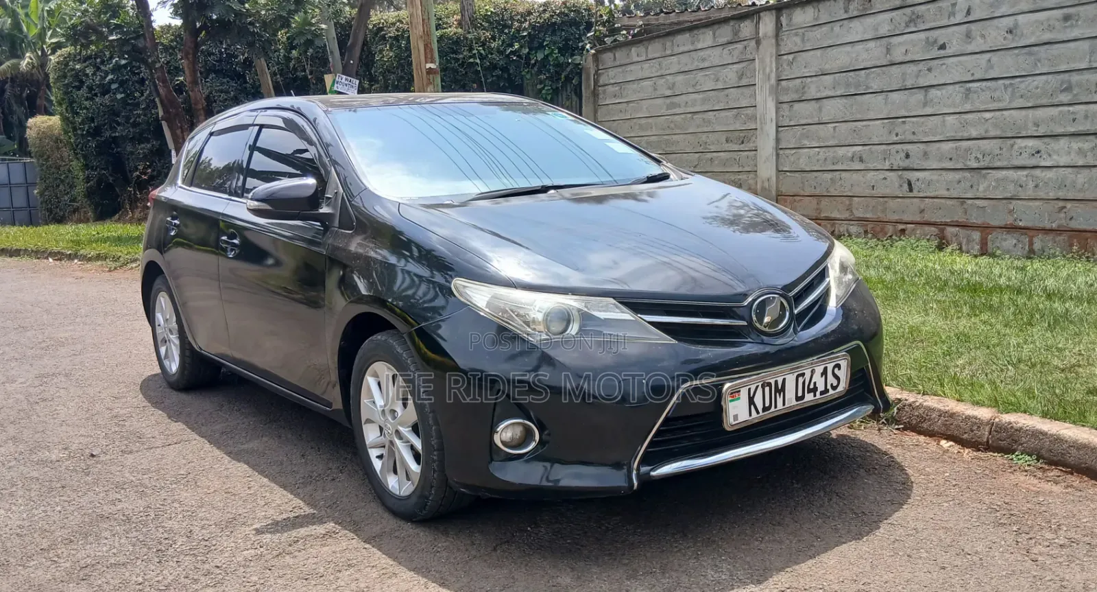 Toyota Auris 2018 Black