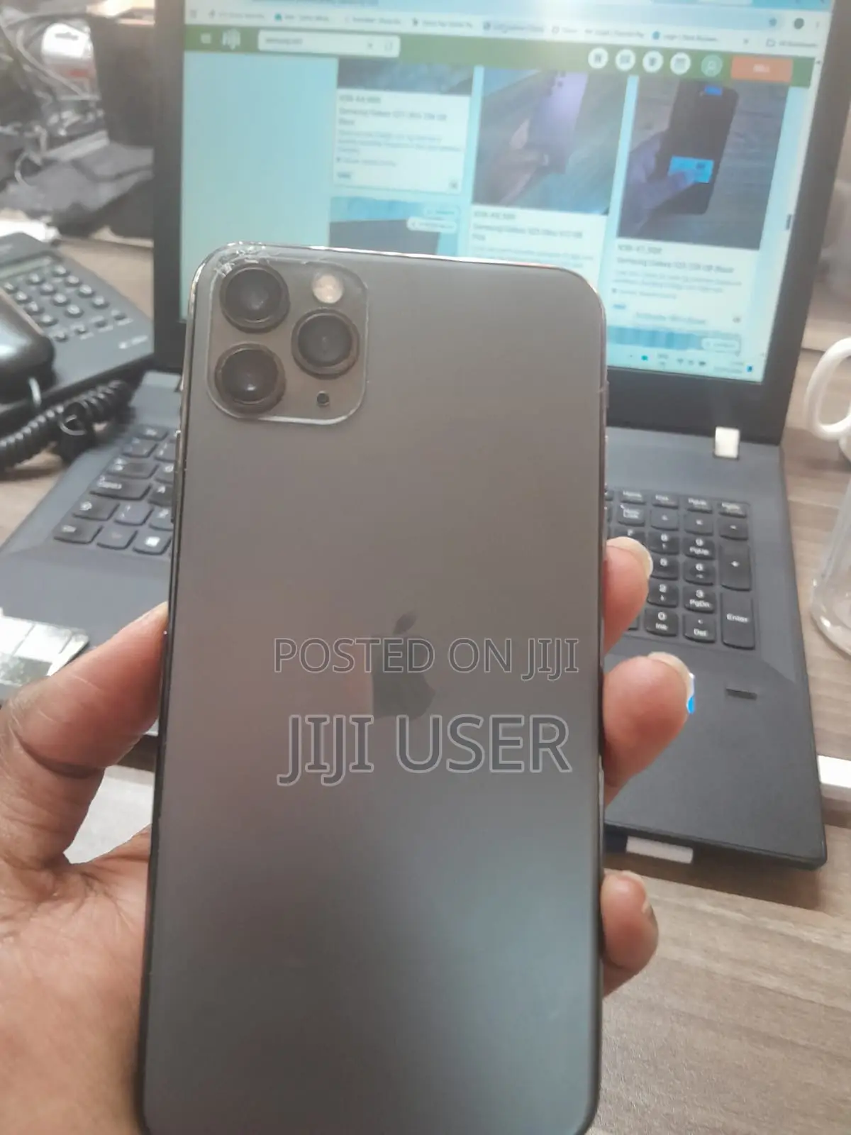 Apple iPhone 11 64 GB Black