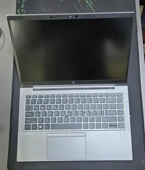Laptop HP ZBook Firefly 14 G7 32GB Intel Core i7 SSD 512GB
