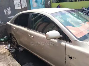 Toyota Avensis 2005 Silver