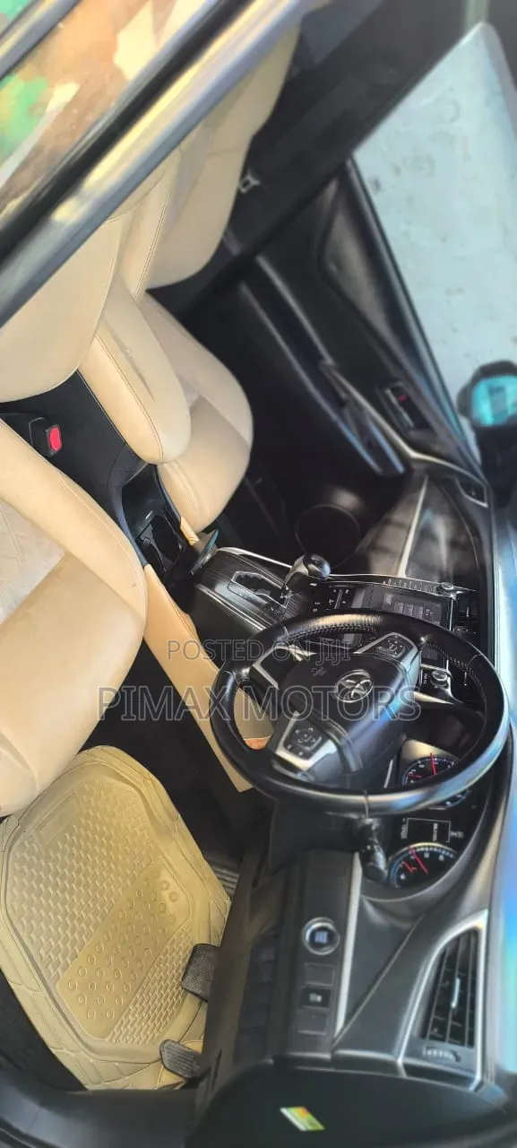 Toyota Harrier 2014 Black