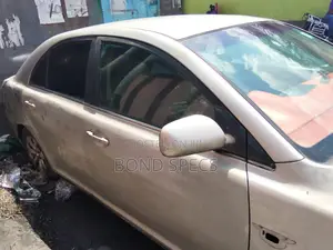 Toyota Avensis 2005 Silver