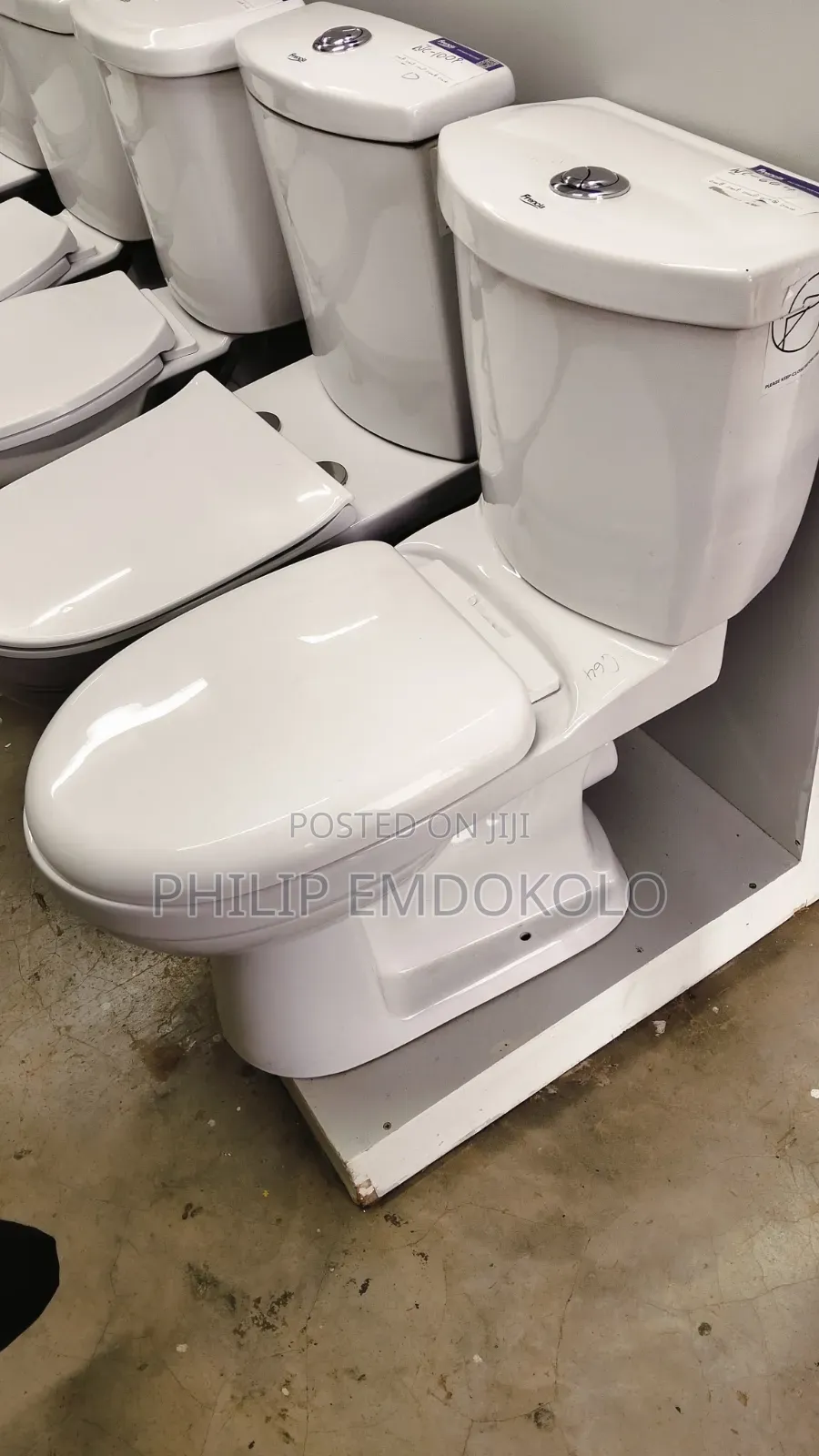 WC-664 Close Coupled Toilet