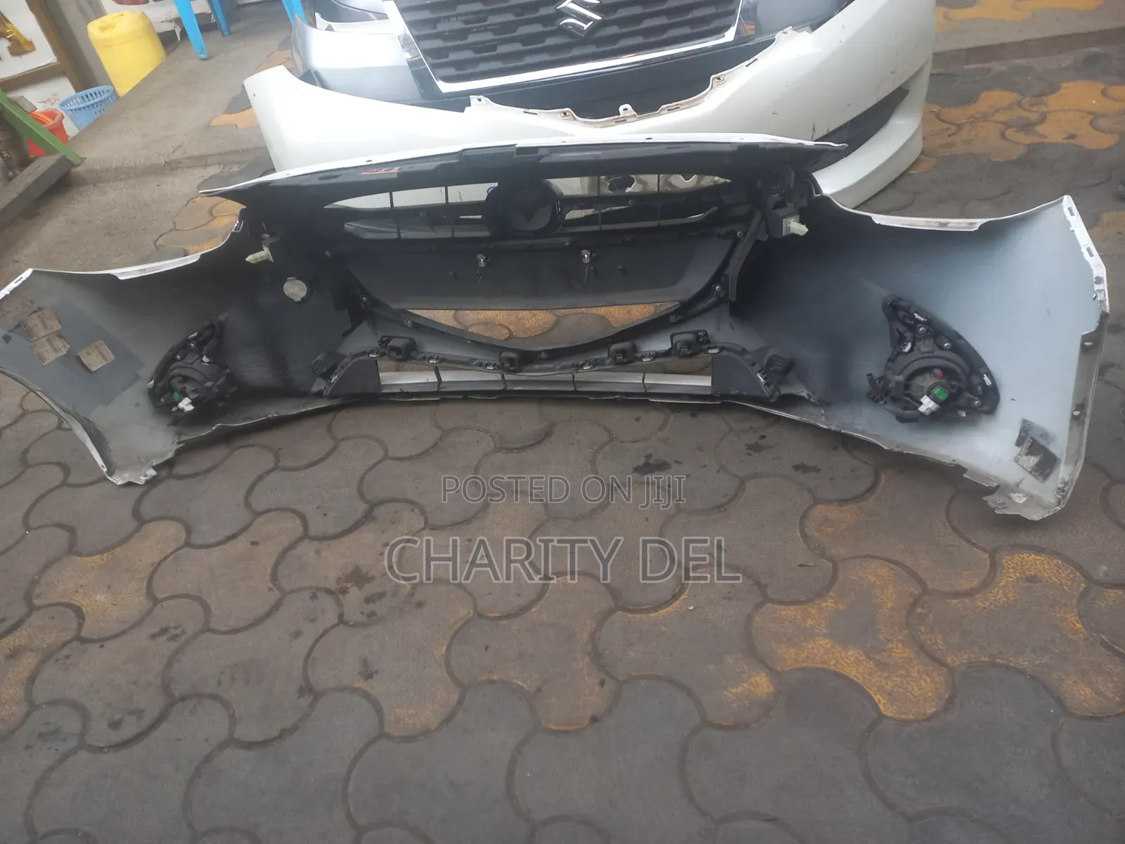 Bumper Demio 2015