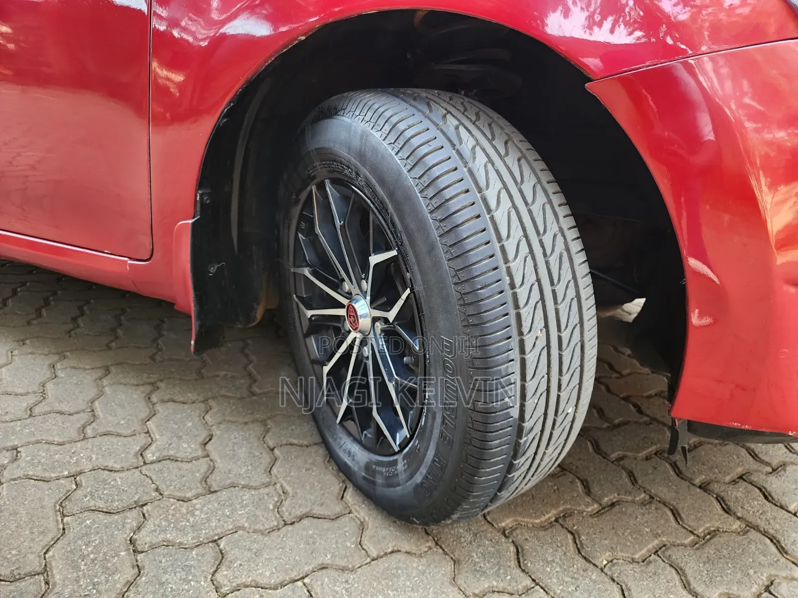 Toyota Auris 2007 Red