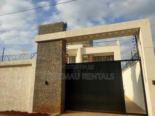 5bdrm Maisonette in Syokimau, Mombasa Road for rent